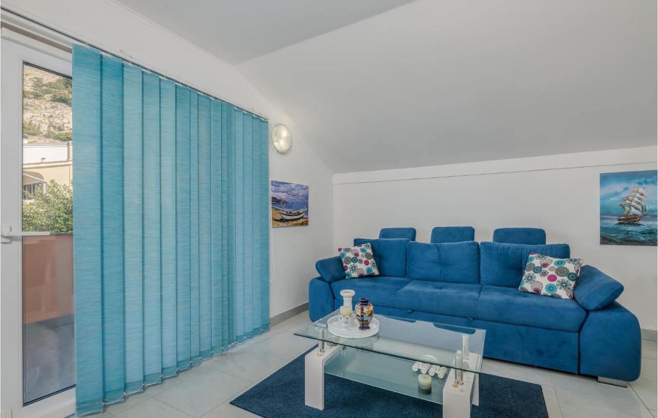 Nice Apartment In Stara Baska With Kitchen Eksteriør bilde